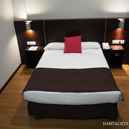 Hotel Junquera Виго Екстериор снимка